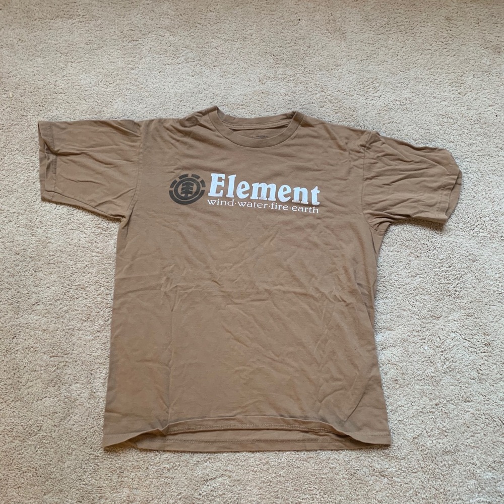 Element tee. Size medium